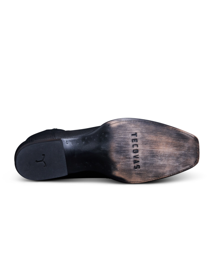 Sole view of The Jack - Midnight Relic on plain background