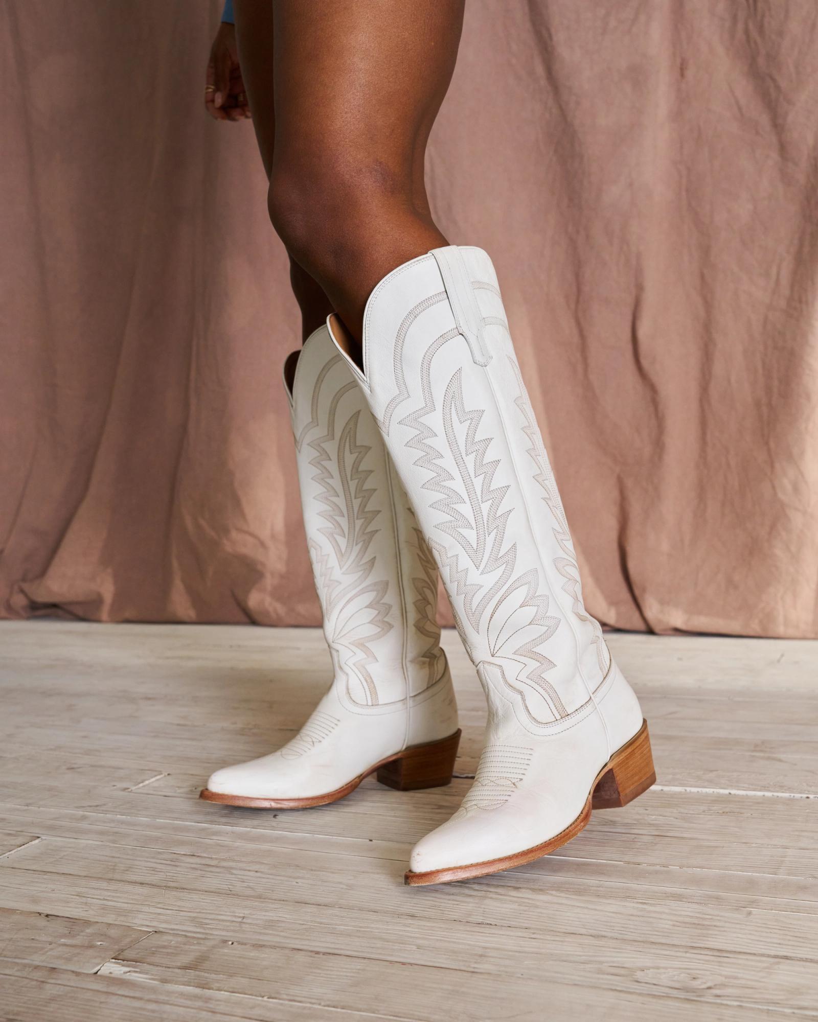 Women's Tall Cowgirl Boots The Abby Snow Tecovas
