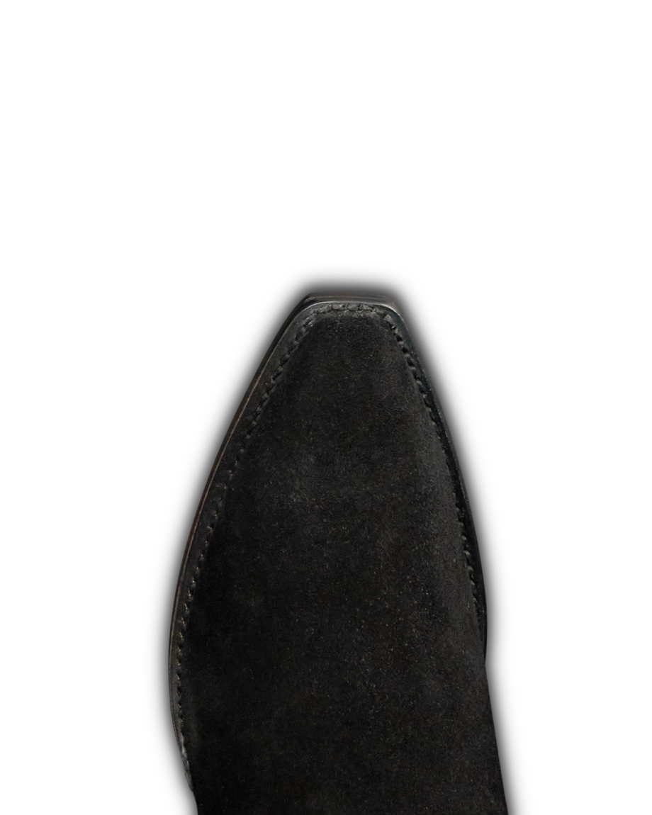 Toe view of The Bailey - Midnight on plain background