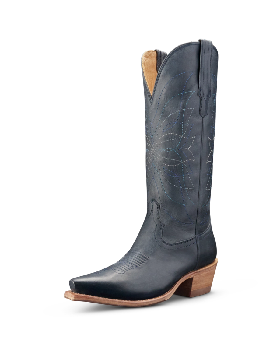 Quarterfront view of The Annie Monarch - Navy on plain background