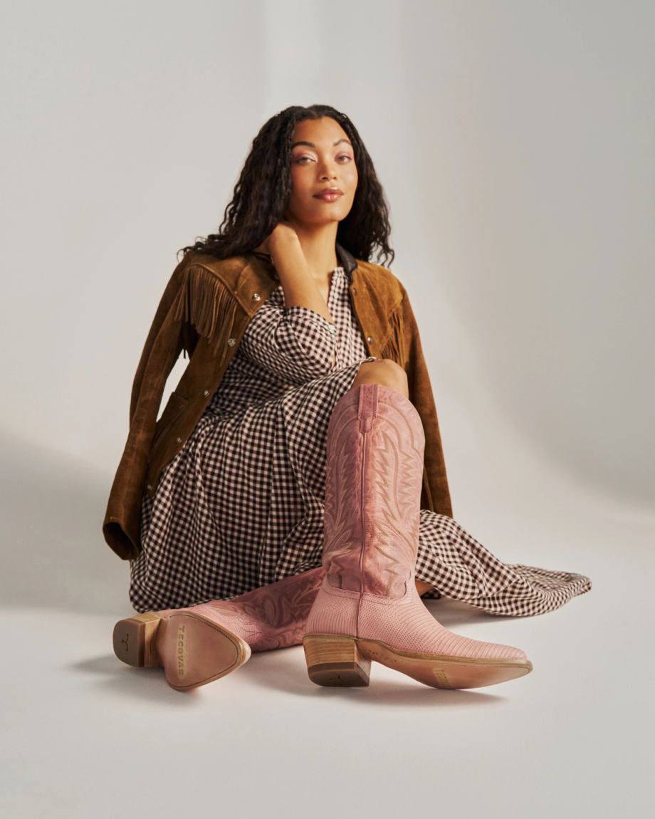 Full view of The Abby - Pink Frost Lizard on model