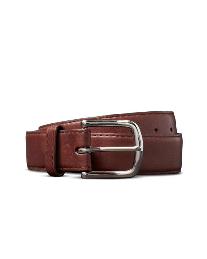 Front view of Men's Cowhide Belt II - Hazelnut on plain background