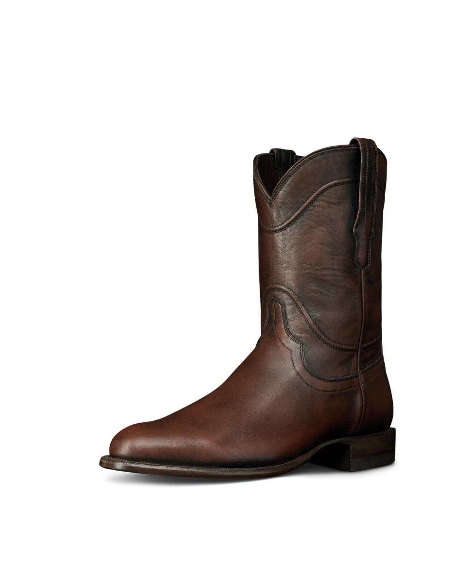 Quarterfront view of The Earl - Iced Tea Cowhide on plain background