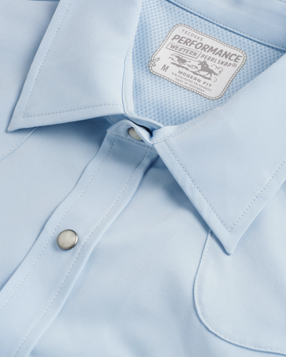 Closeup detail view of Men's Performance Western Pearl Snap LS - Sky