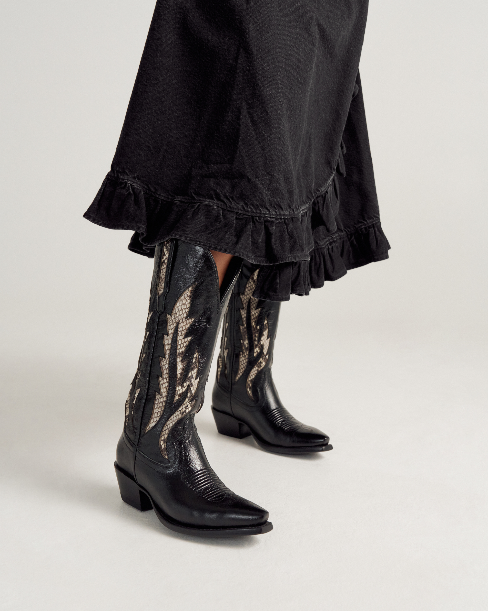 Annie The Annie in Midnight/Bone Patent Goat / Python - Women's Cowgirl