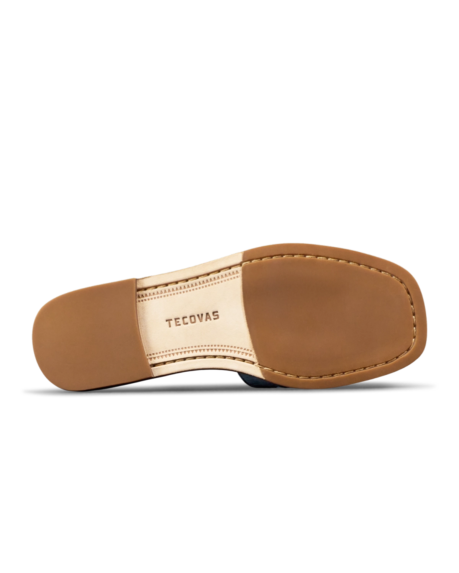 Sole view of The Carmen - Chambray on plain background