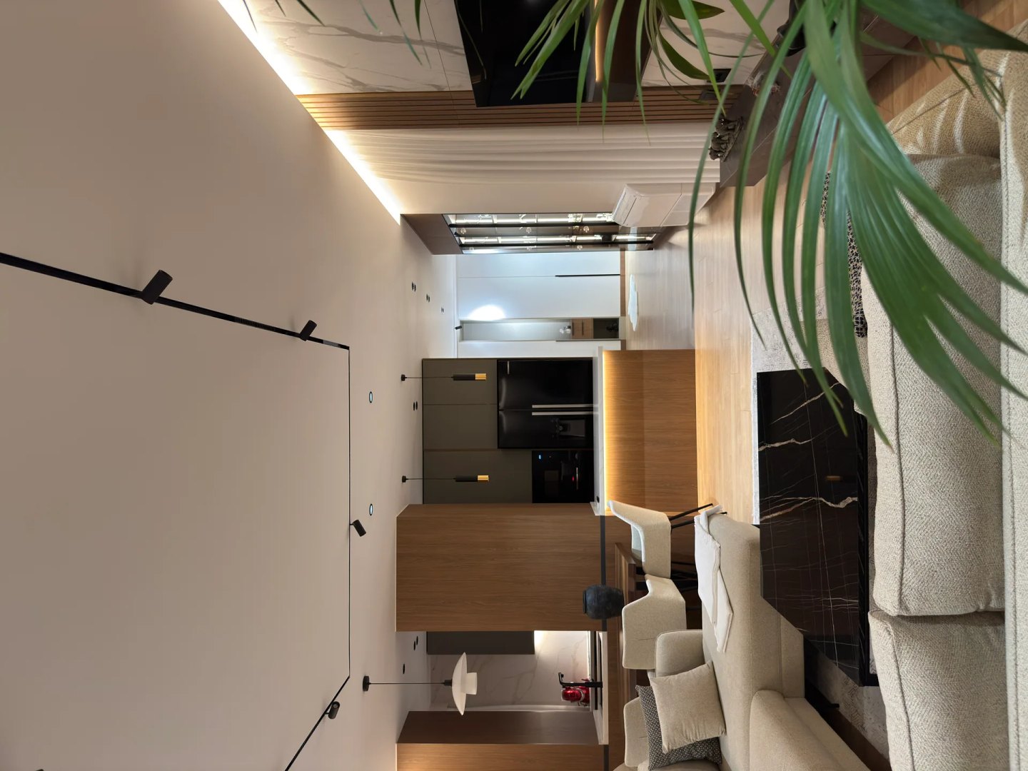 Apartment 7, selected view 03
