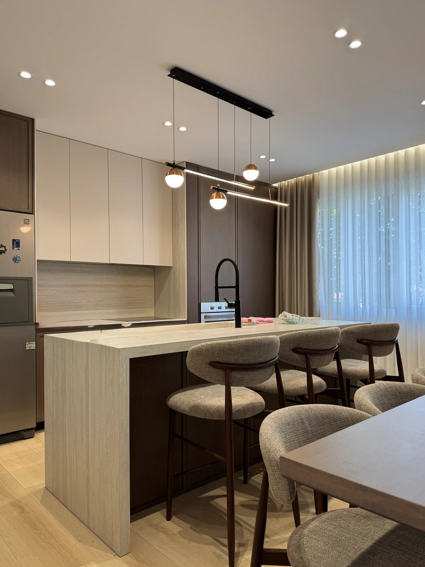 Apartment 6, selected view 05
