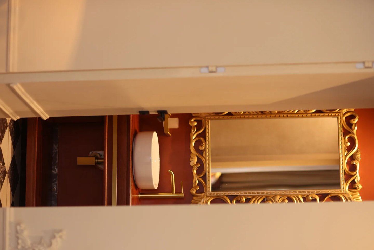 Vater Hotel, selected view 01