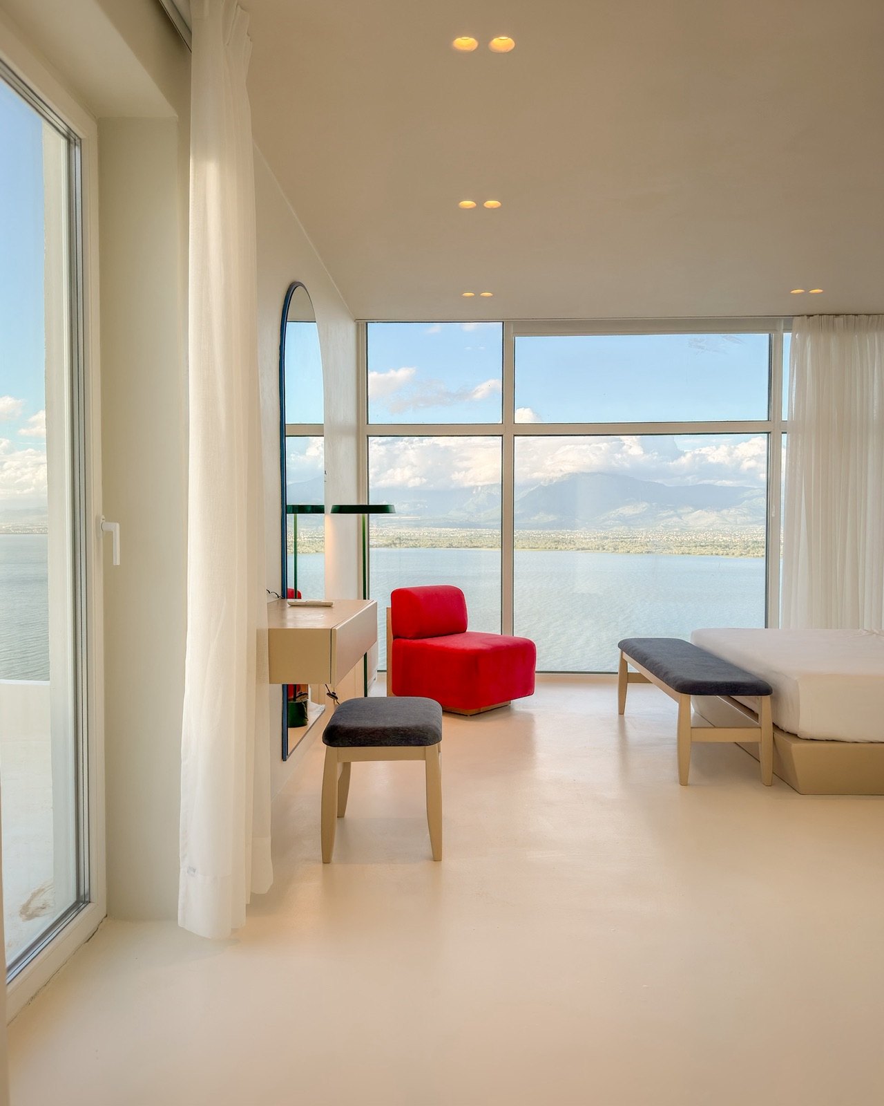 Escape Villa II, selected view 01