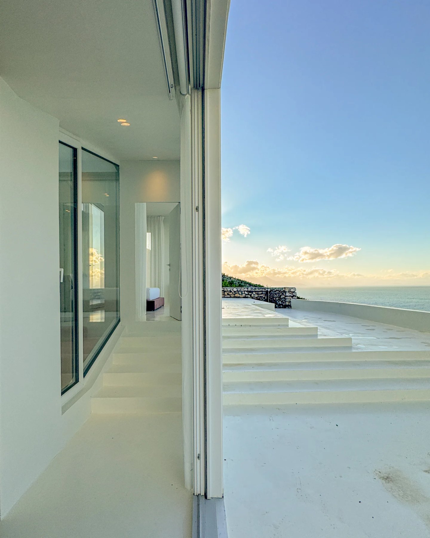 Vila Shiroke Rezina, selected view 01