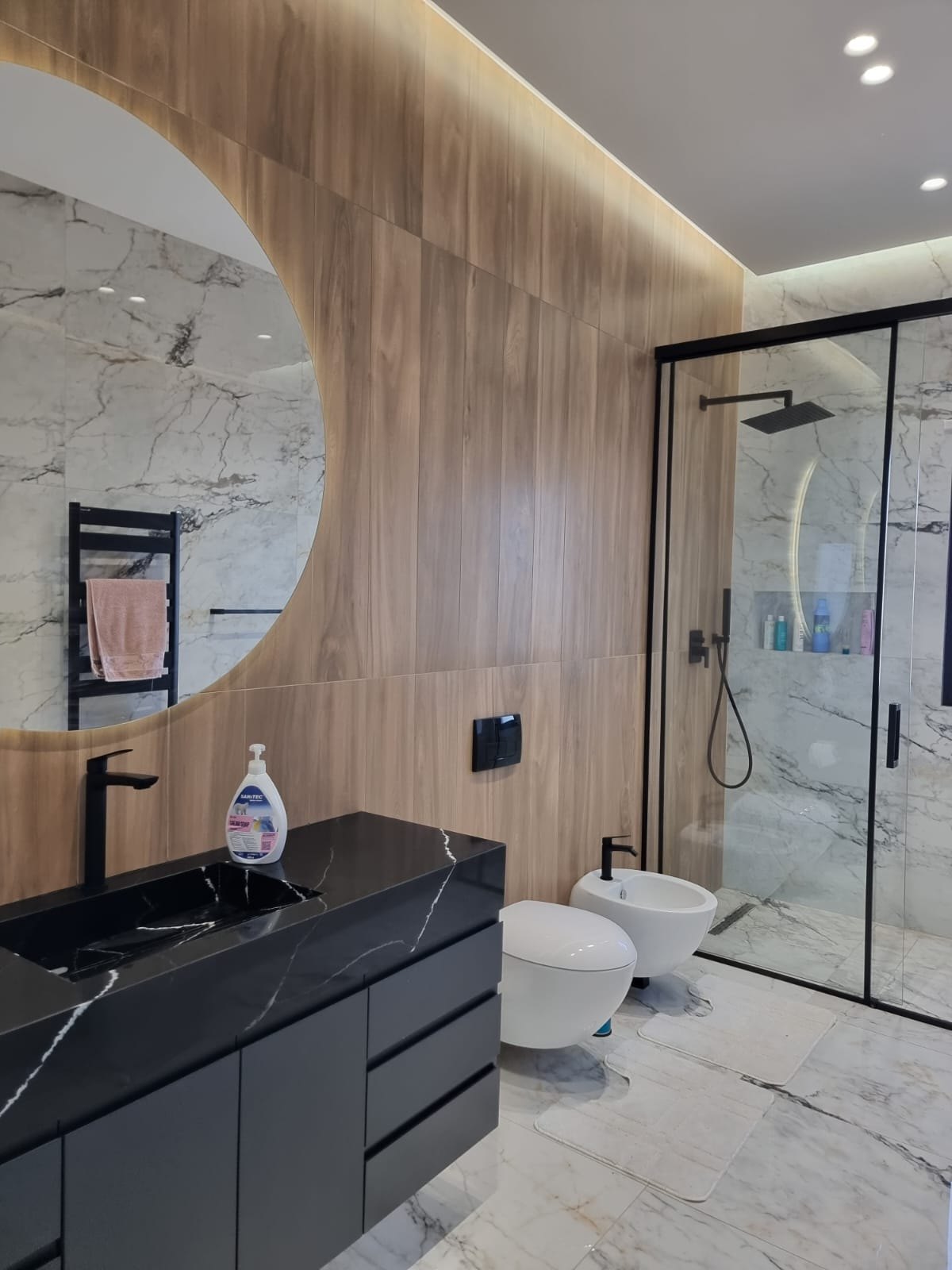 Luxury Villa, selected view 05