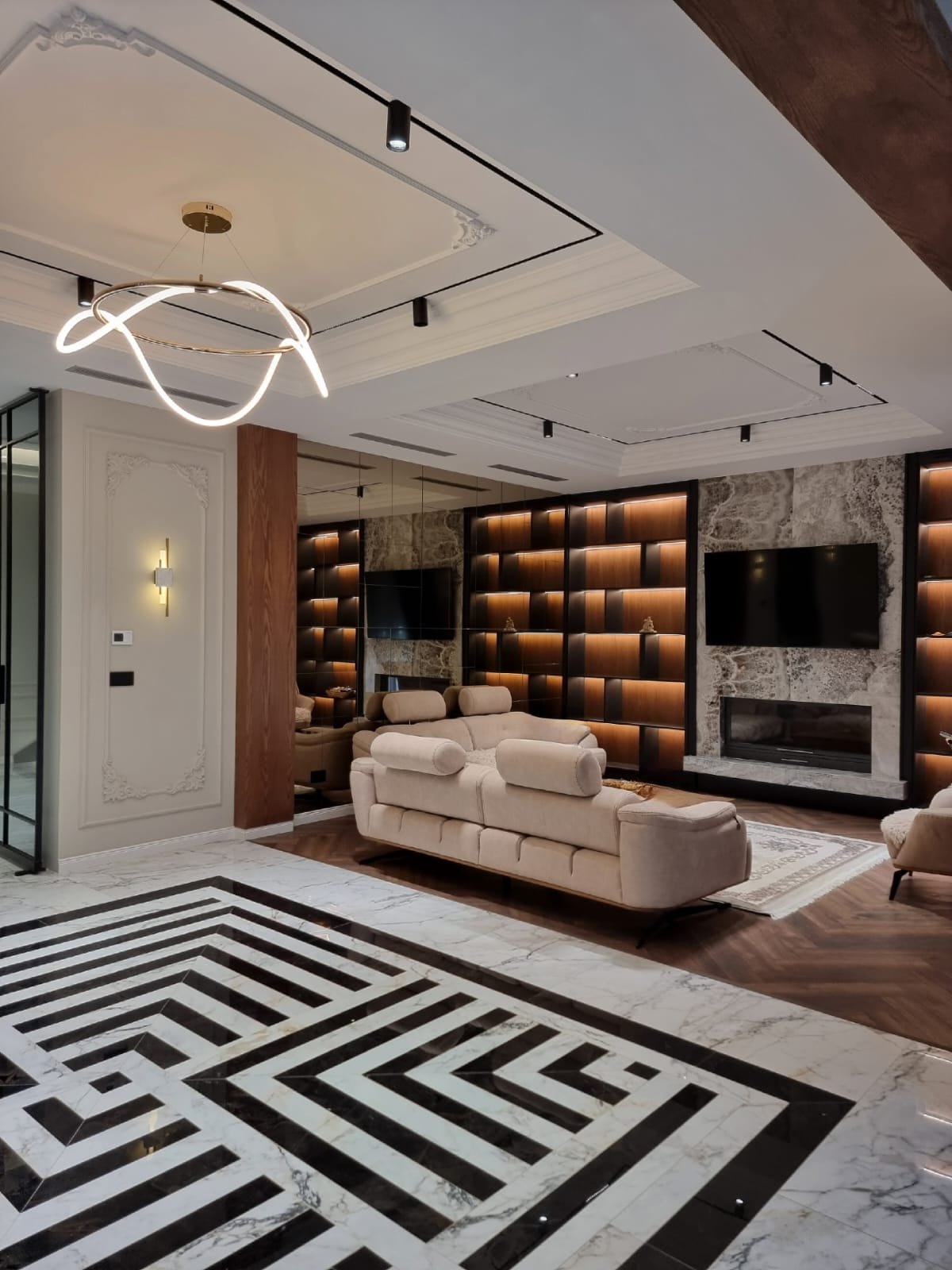 Luxury Villa, selected view 04