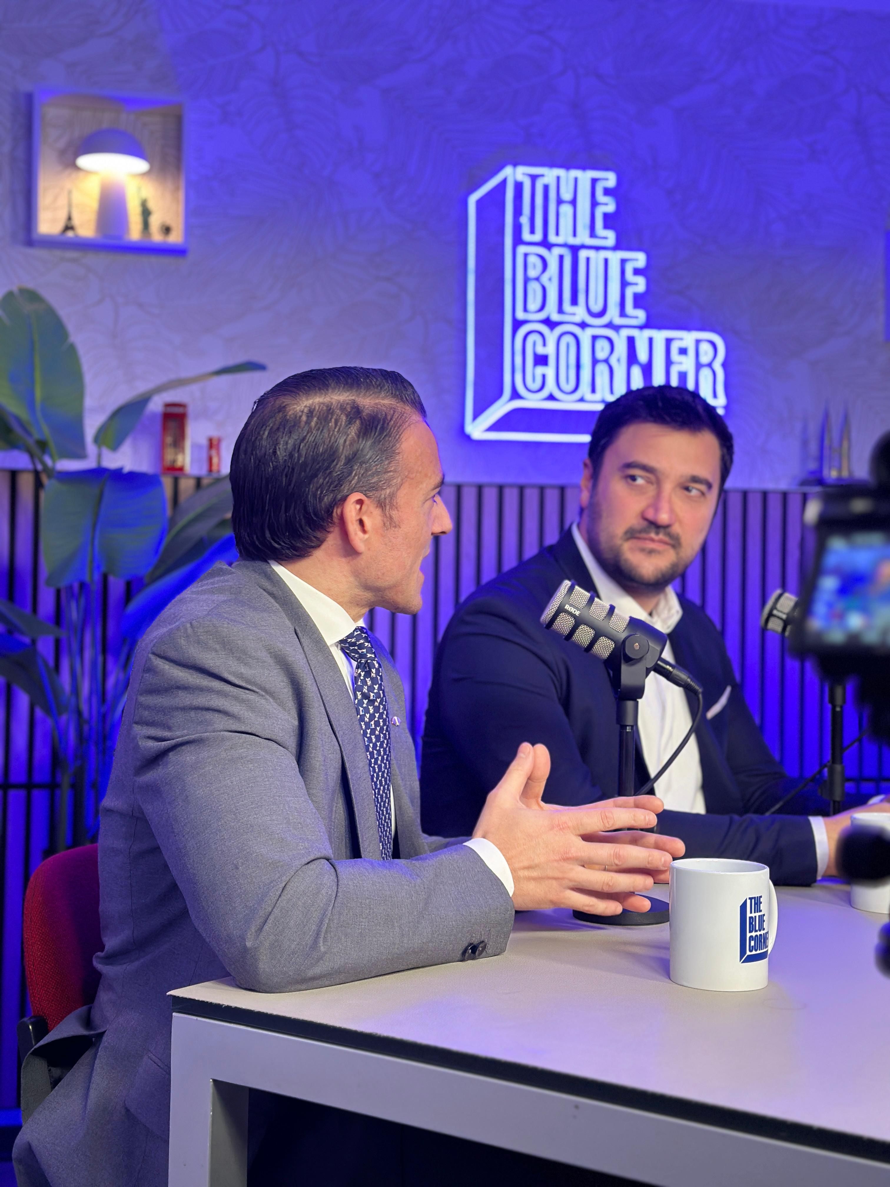 Mattia Pastori e Guglielmo Miriello durante una conversazione a The Blue Corner Media