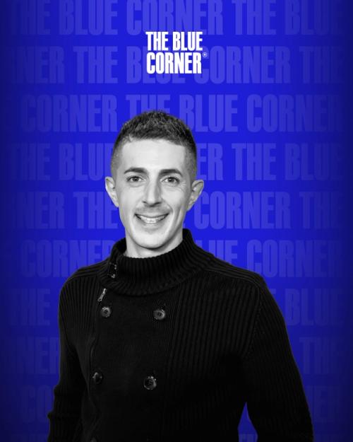 Foto di Michelangelo Mammoliti presso gli studi di The Blue Corner Media