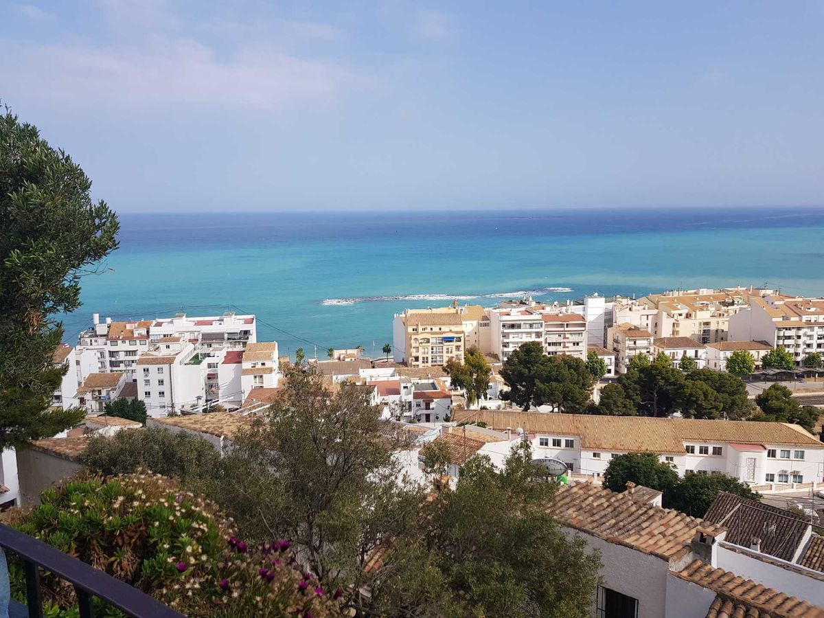 Spanien