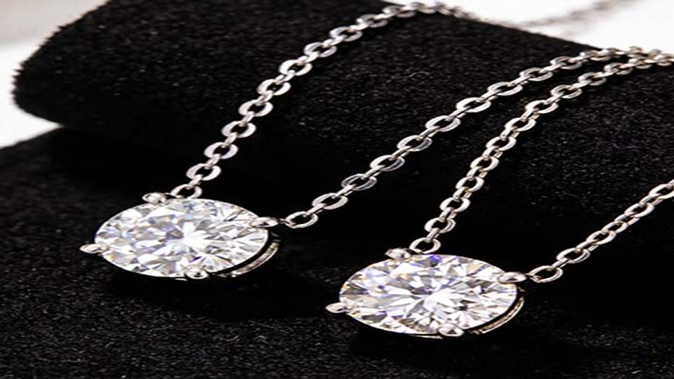 How Much Does a Diamond Necklace Cost? Natural vs Lab Prices Explained