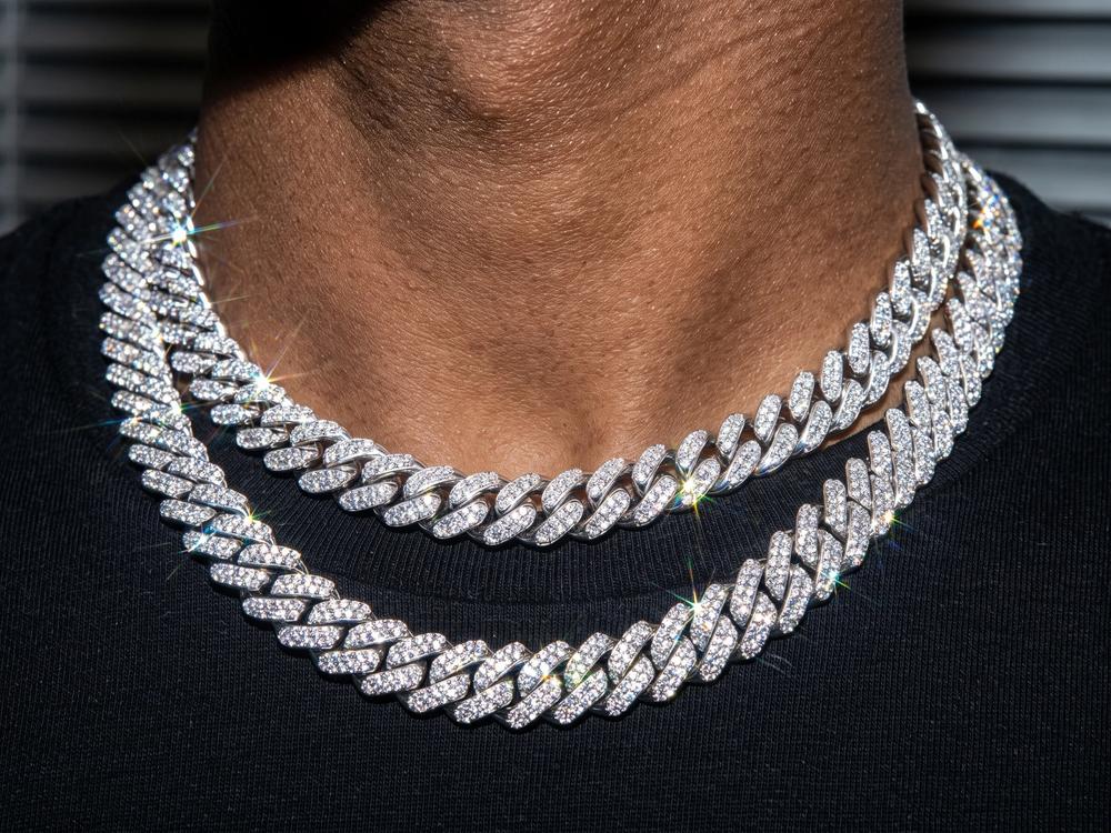 Custom men’s hip hop chains manufactured by MISSJEWELER