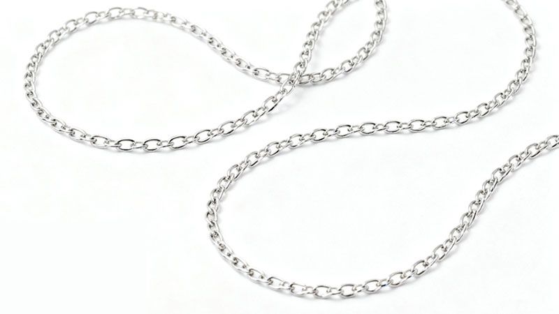 Lightweight chains are best paired with small and subtle clasps.