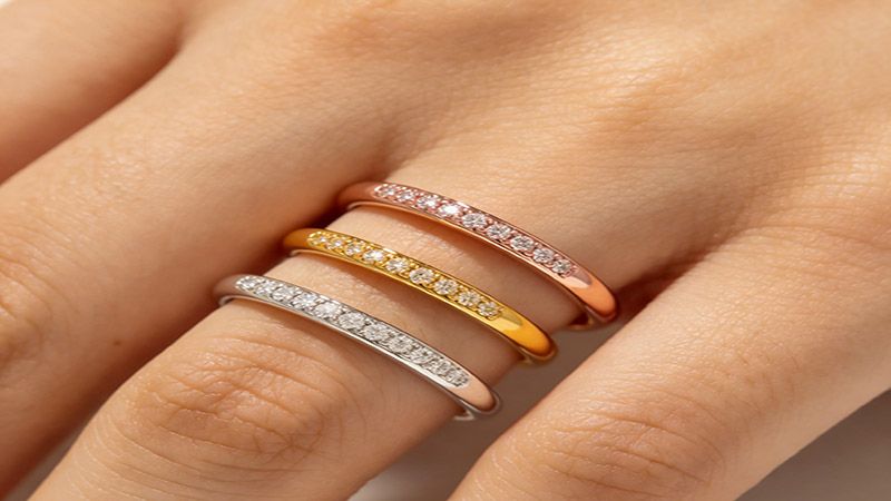 People use rose gold for engagement or couple rings