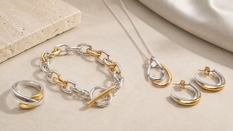 Sterling silver with a gold-colored section is suitable for demi