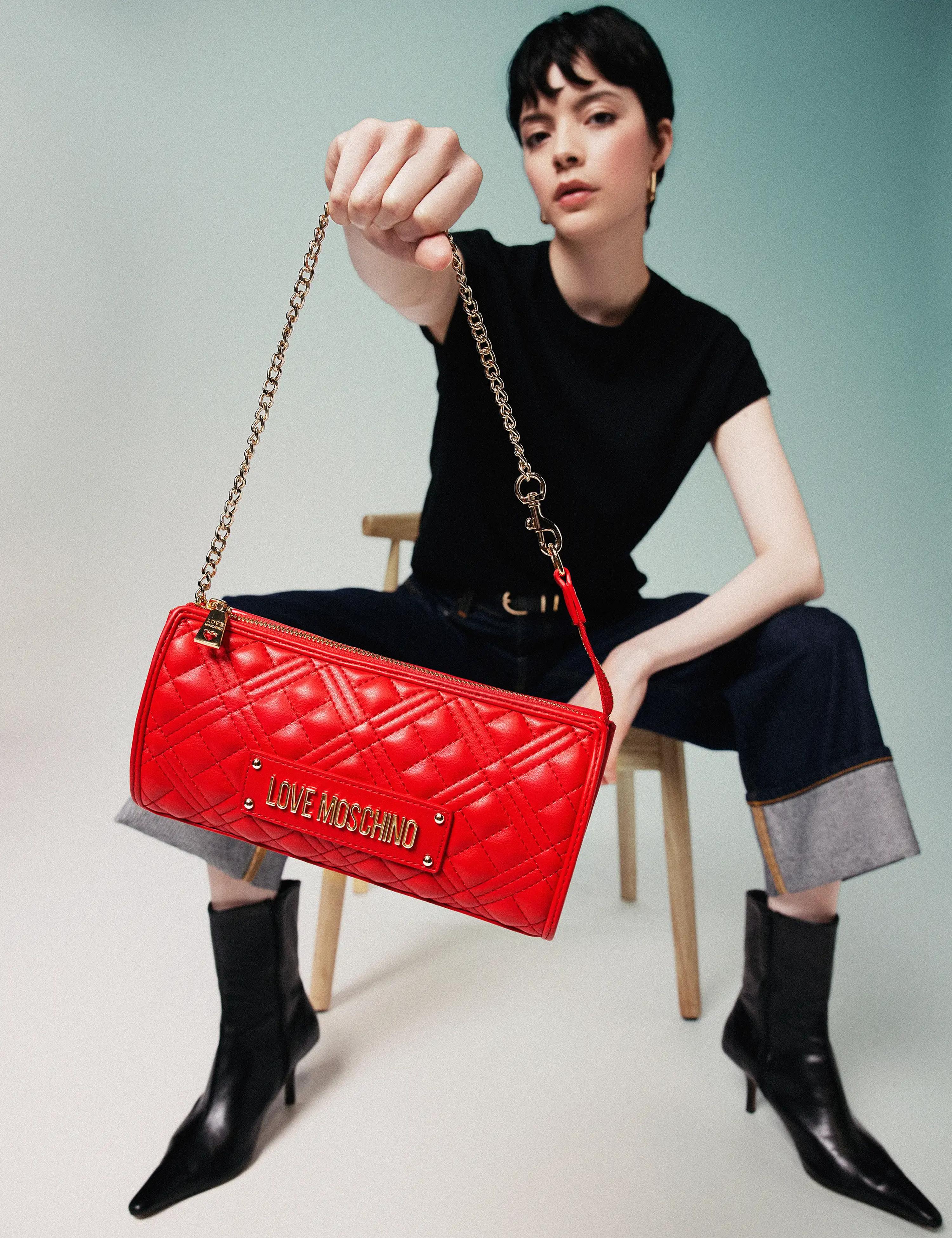 Love Moschino