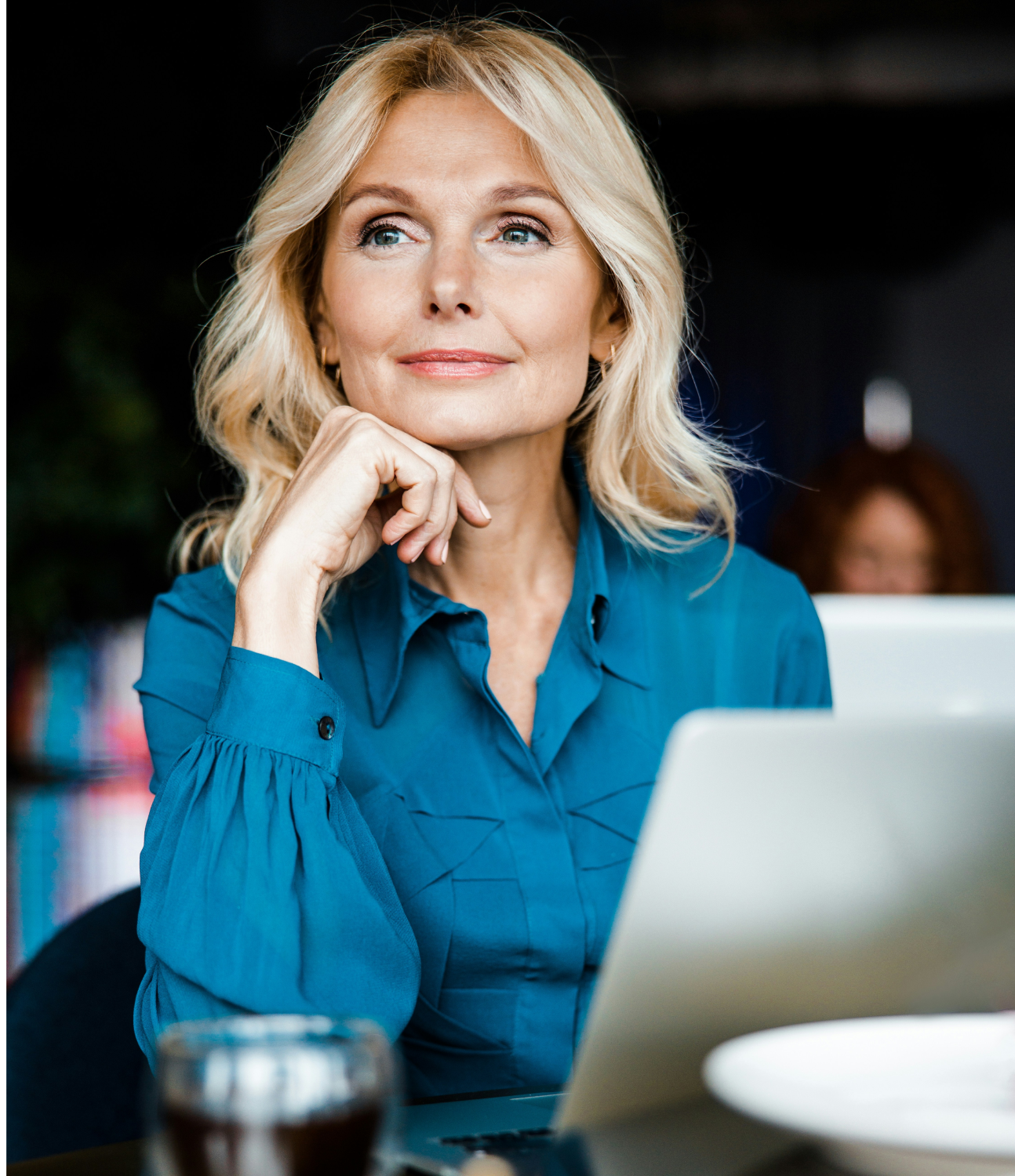 Woman working in a coffee shop