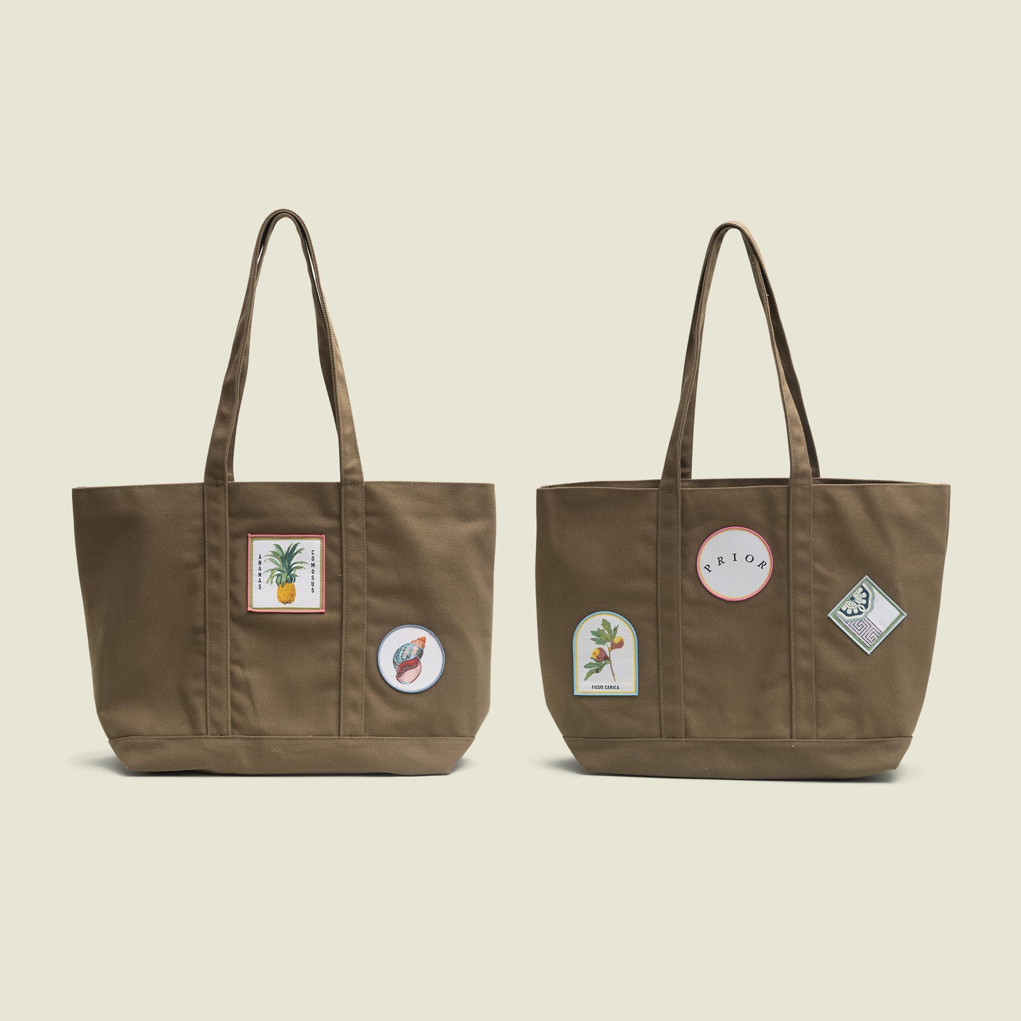 Two tote bags 