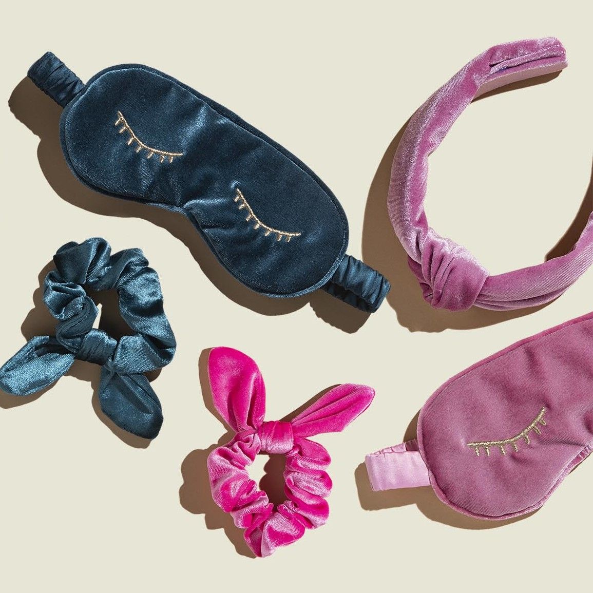 Velvet sleep masks with scrunchies and headband 