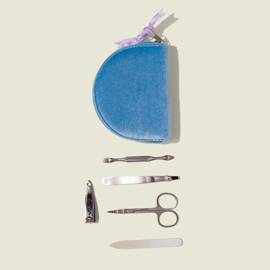 Flat zip pouch with manicure set 