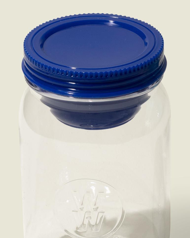 Glass jar 