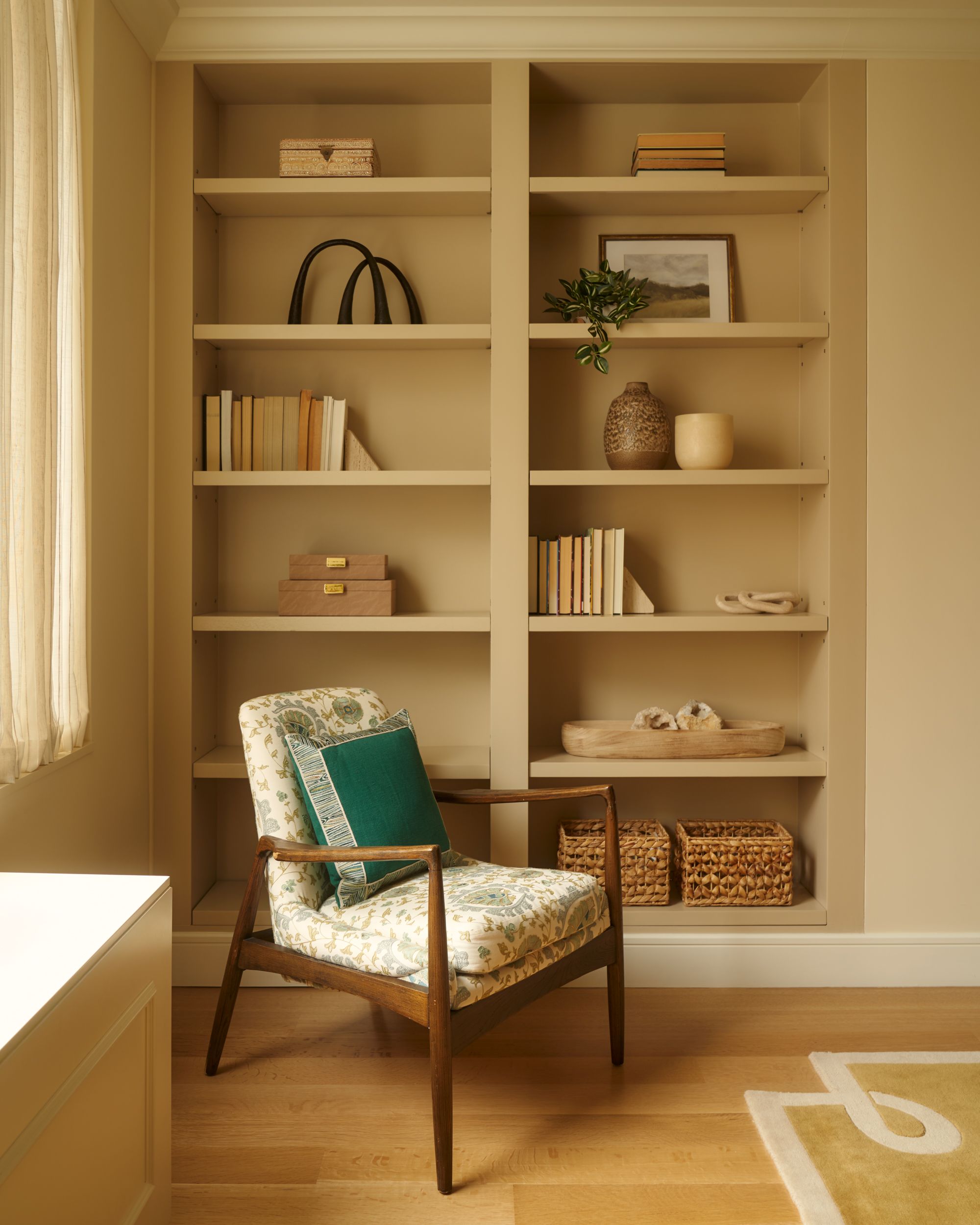 The Living and Sitting Area  4