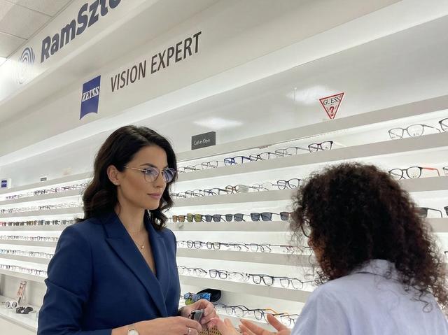 Keretválasztás - prémium szemüvegkeretek