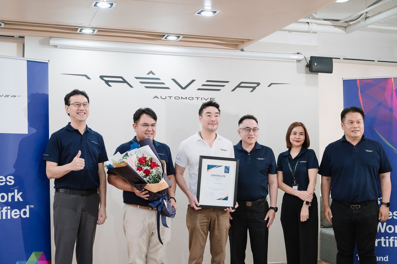 เรเว่ ออโตโมทีฟ: ขับเคลื่อนการปฏิวัติยานยนต์ไฟฟ้าของไทย