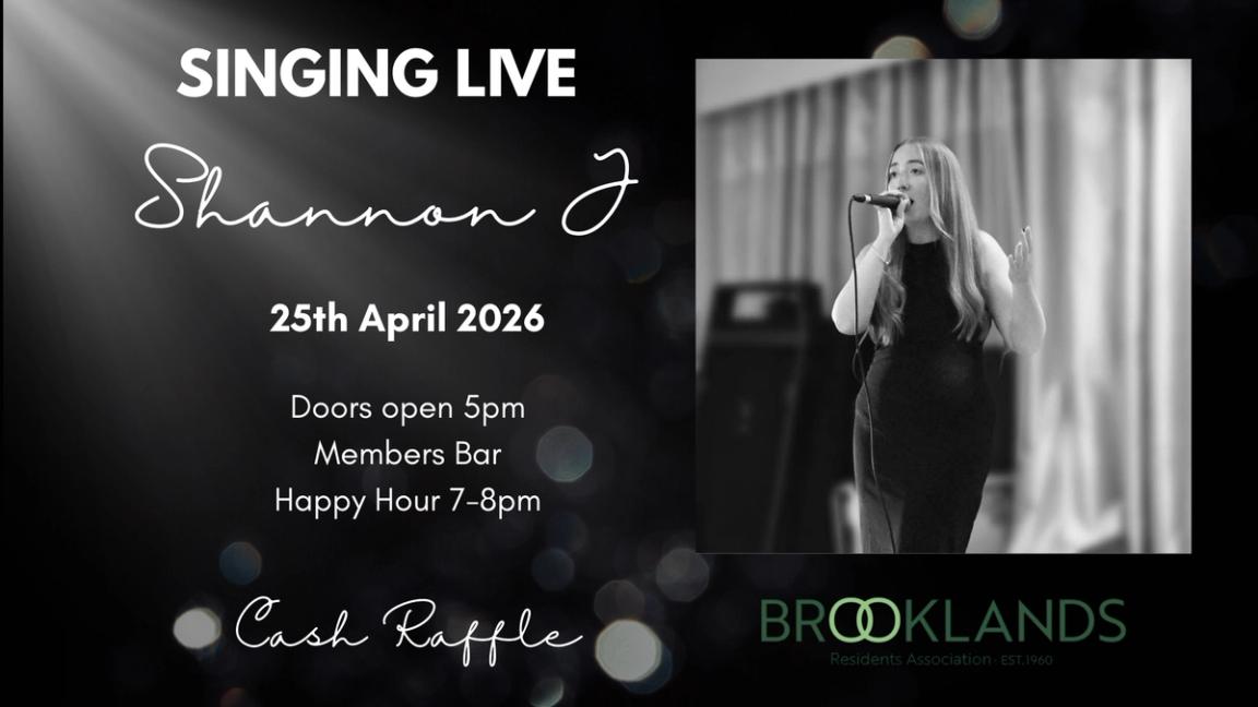 Shannon J singing live in the members bar