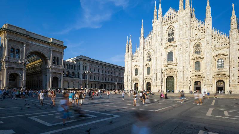Milan Cathedral and the Galleria Vittorio Emanuele II on Piazza del Duomo
