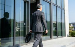 정년퇴직 나이 법정 기준과 직종별 정년 안내