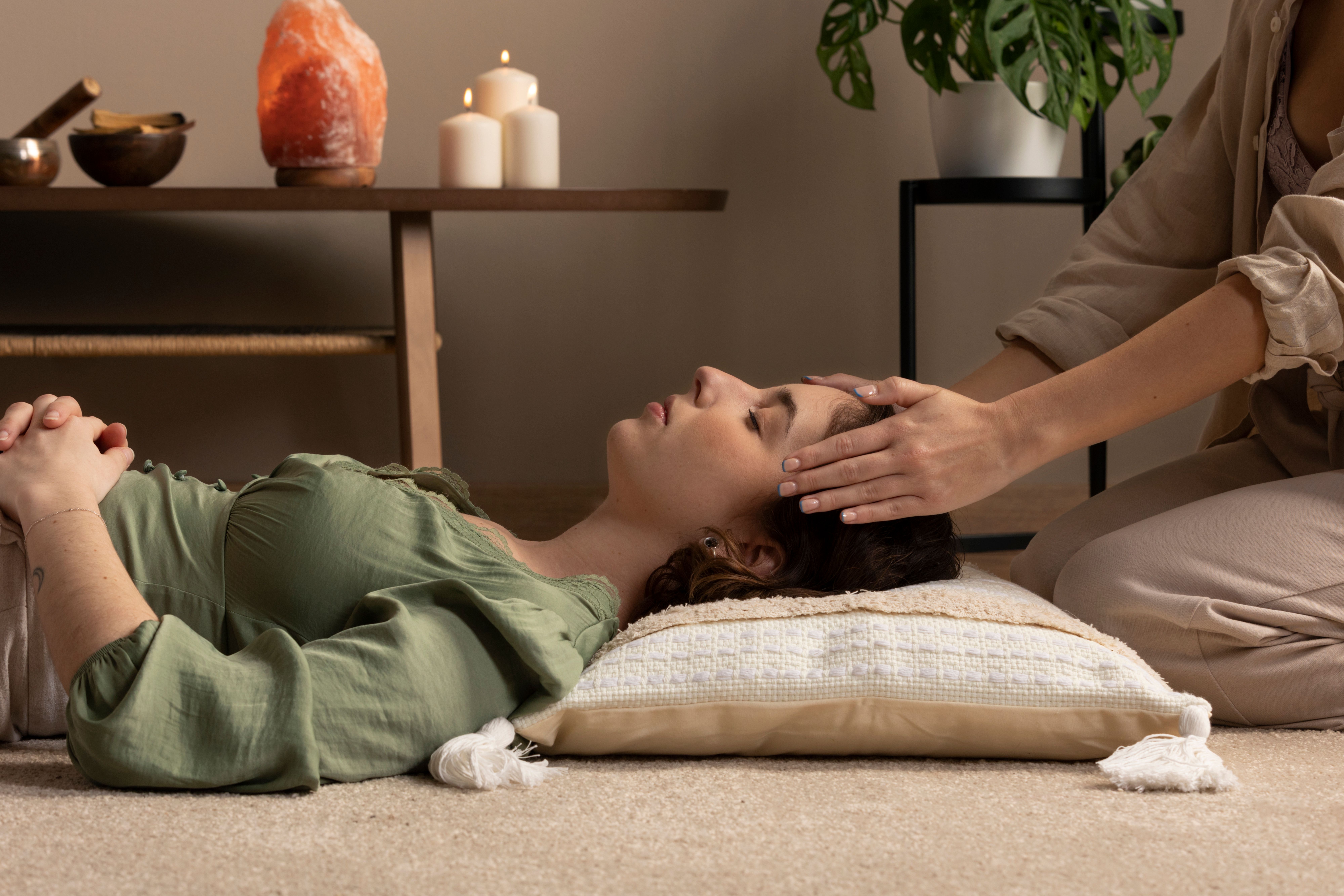 teen receivieng reiki