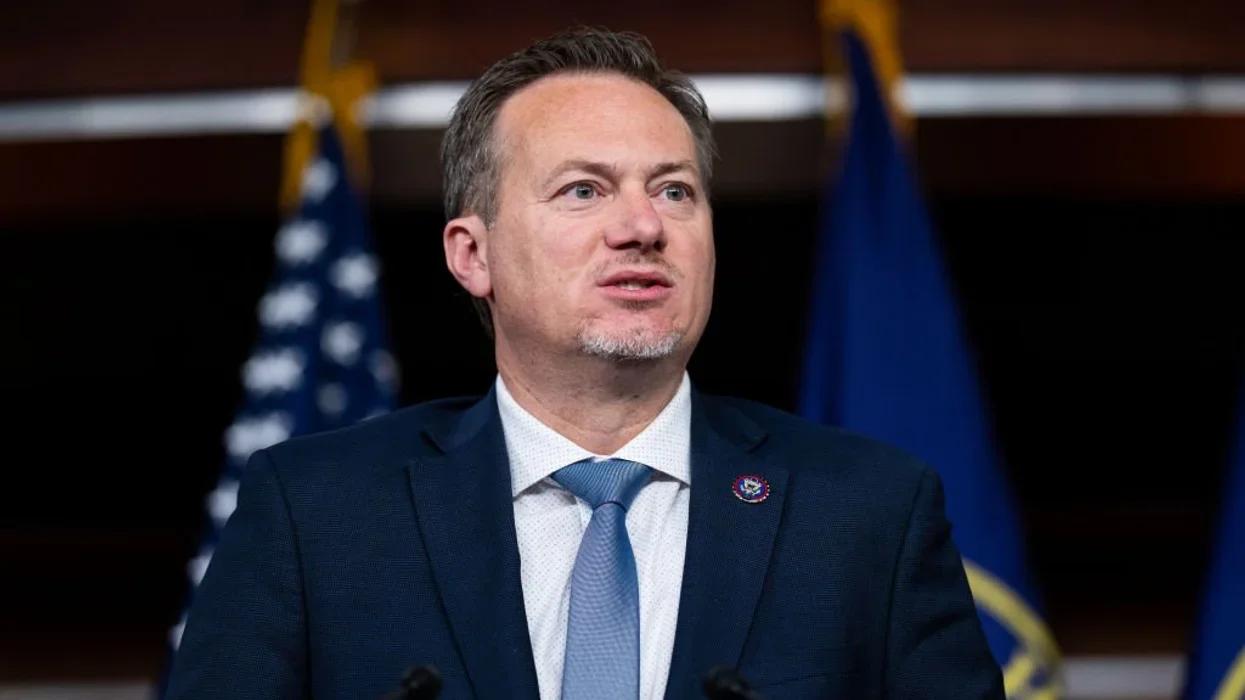 Congressman Asks President Trump, VP Vance To Act On 1.4 Billion Gun Registry