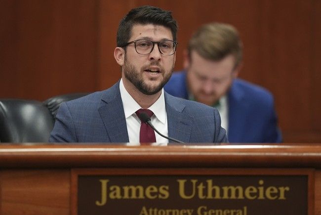Florida AG Warns City Over Gun Ban in Park