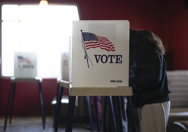 Iowa Locks in Constitutional Right to Bear Arms with Strict Scrutiny Standard