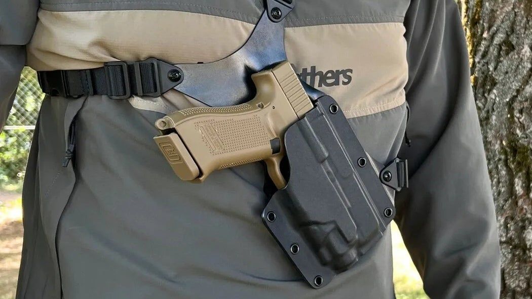 FALCO Adds Light-Compatible D910 L Chest Holster to Kydex Lineup