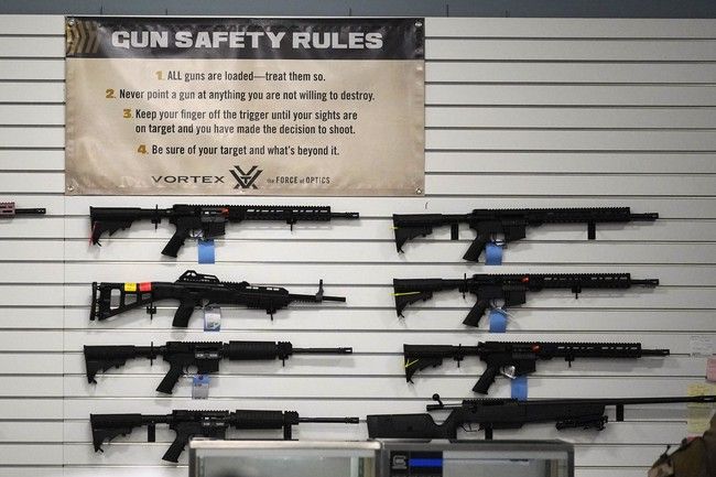 Seventh Circuit Upholds Illinois Assault Weapon Ban in 2-1 Decision