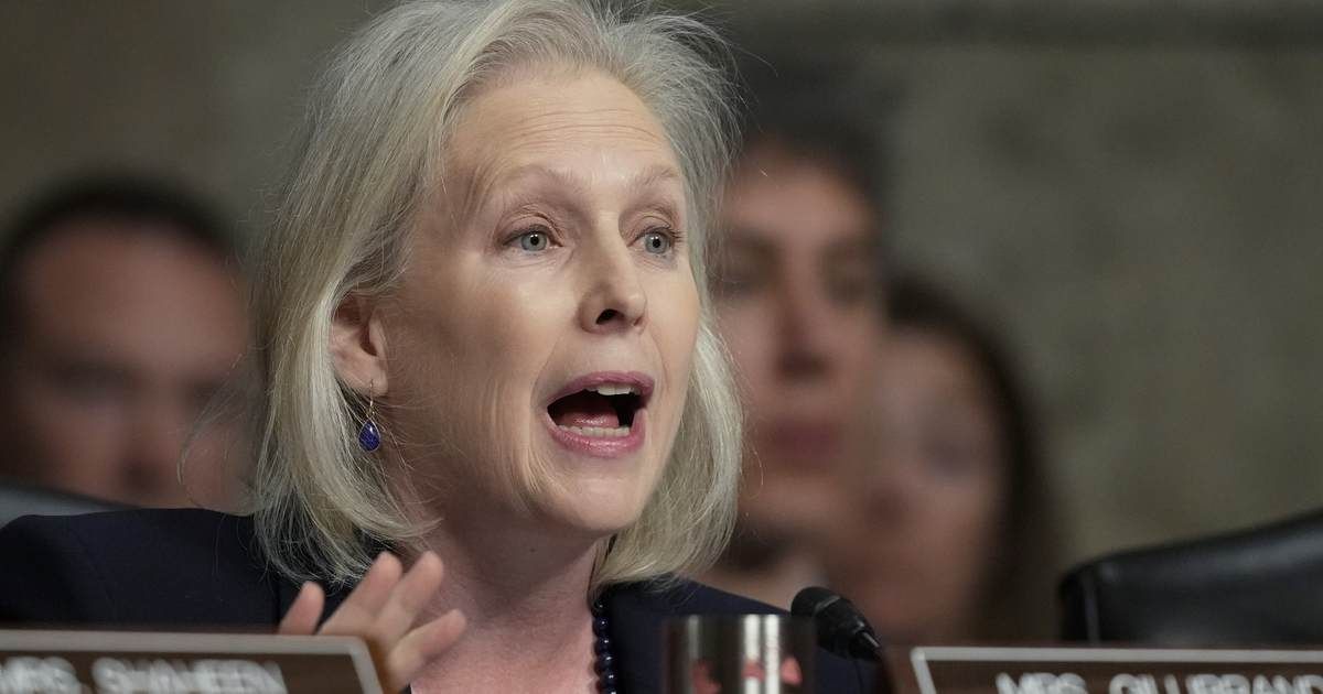 Senate Democrats Want DOJ to Keep Blocking Handgun Sales to 18-Year-Olds