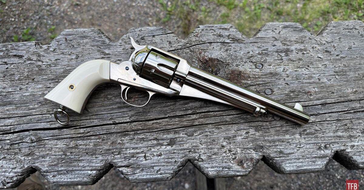 Wheelgun Wednesday: Uberti "Frank" 1875 Single-Action Army Outlaw