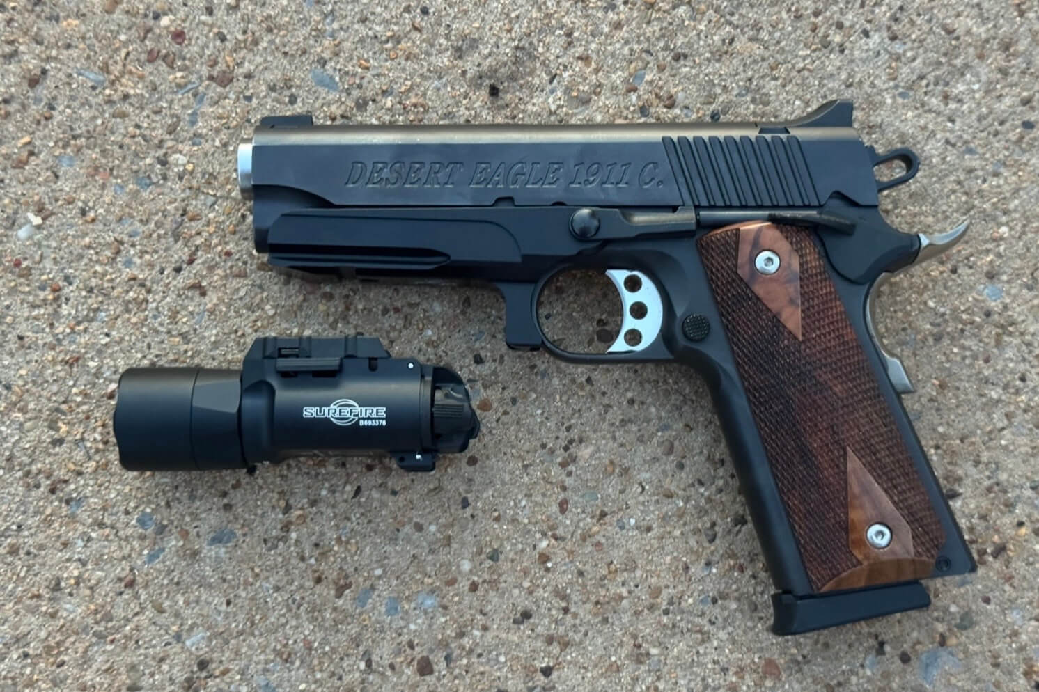 MisterSeven 1911 Rail: Modern Light, No Frame Mods