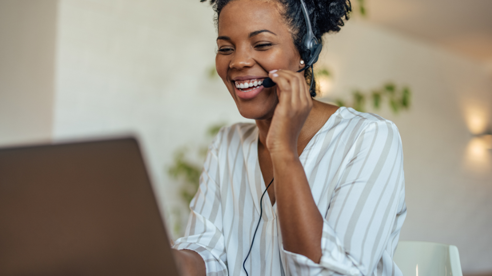 Exciting Career Paths for EAs: Discover Where Your Skills Can Take You