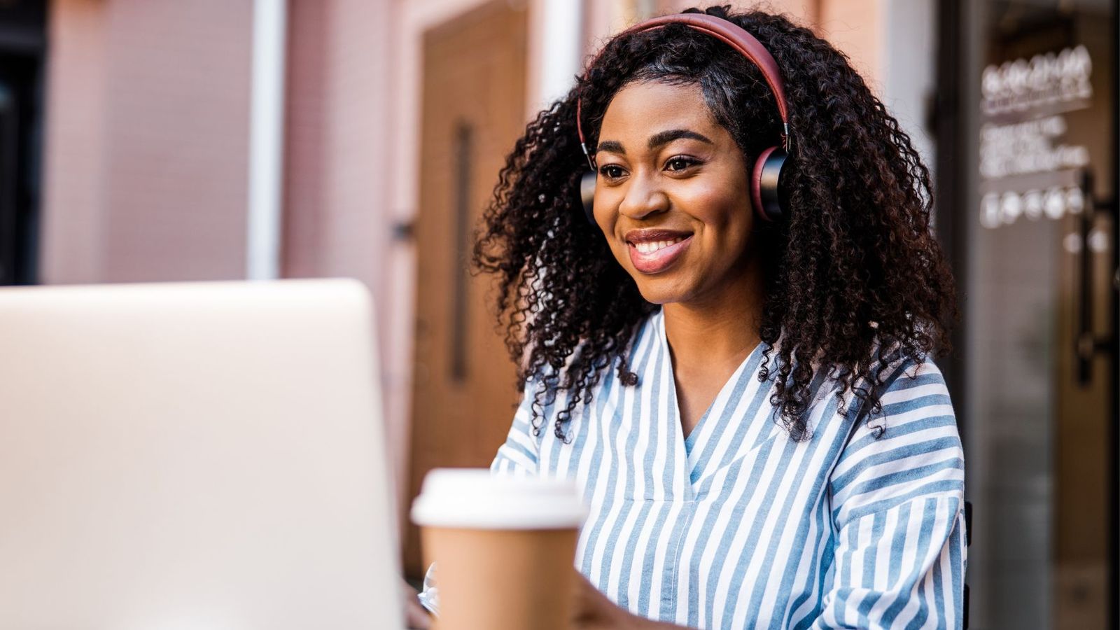 The Key to Success: Hiring a Personal Assistant to Elevate Your Productivity