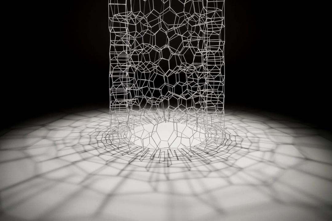 FOAM 「均衡と不均衡の泡」