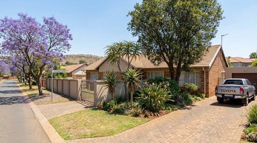 We protect homes across Gauteng from ants, cockroaches, rodents, termites, and more. Our residential pest control solutions are safe for families and pets, delivering fast relief and long-lasting protection.